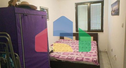 Дом с двумя апартаментами в Бечичи