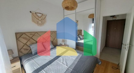 Furnished One-Bedroom Apartment with Garage and Sea View – Bečići