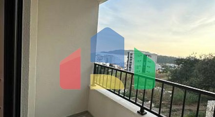 One-bedroom apartment with garage, Bečići