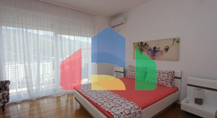 A seaview apartment in Becici