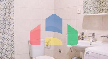 Трехэтажный дом в Бечичи