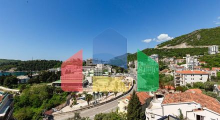 Пентхаус в новостройке в Бечичи у моря