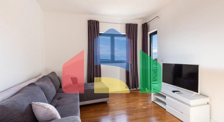 Cozy 2-Bedroom Apartment with Stunning Sea View in Bečići