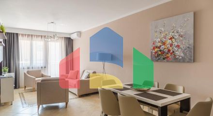 Квартиры в новом комплексе с бассейном в Бечичи