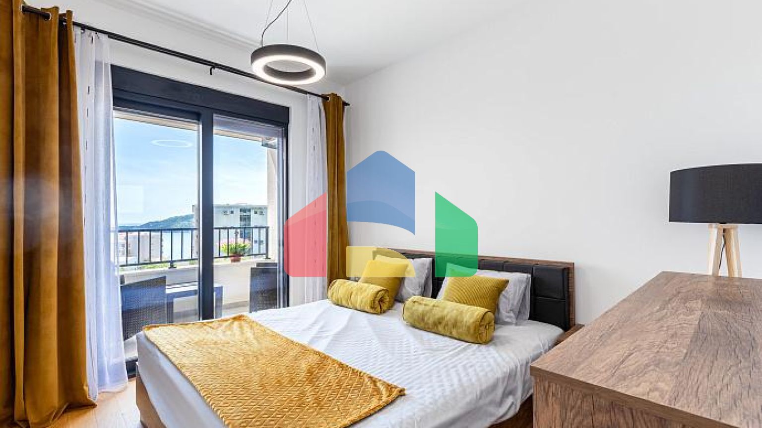 Продаются 2 квартиры в новом комплексе в Бечичи