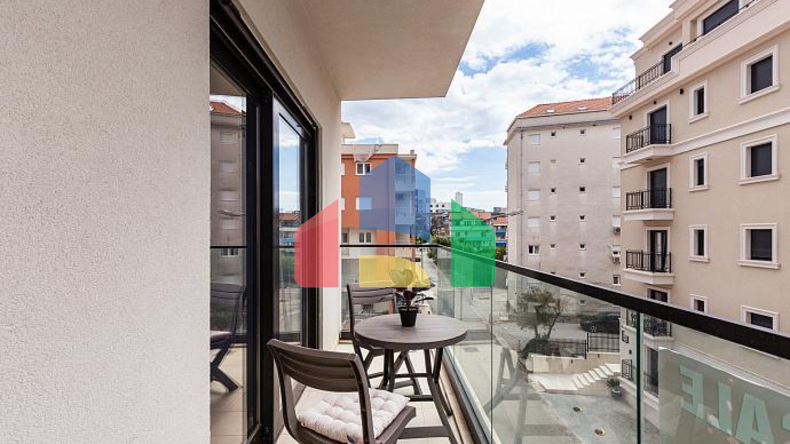 Роскошная двухкомнатная квартира в Бечичах