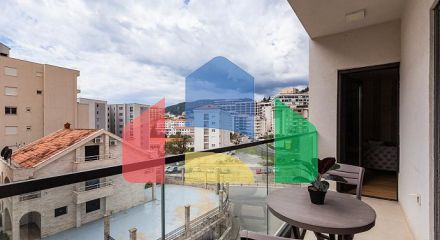 Роскошная двухкомнатная квартира в Бечичах Роскошная двухкомнатная квартира в Бечичах