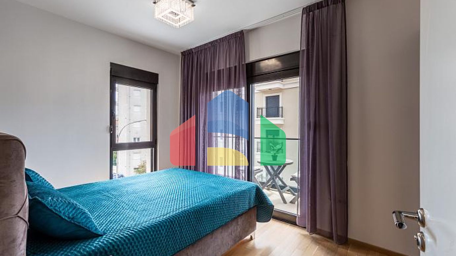 Роскошная двухкомнатная квартира в Бечичах