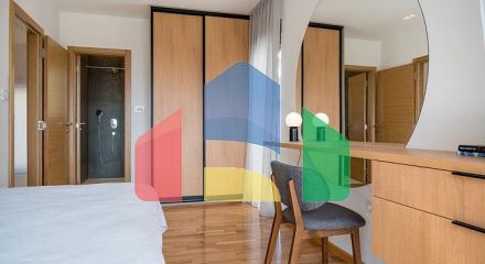 Современная вилла с видом на море в Бечичах