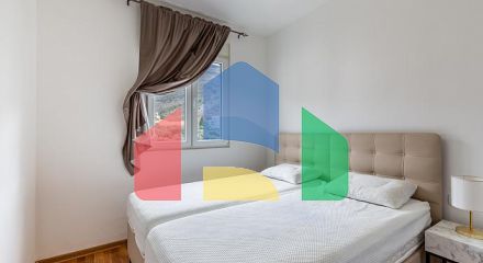 Двухкомнатная Квартира с Видом на Море в Бечичи