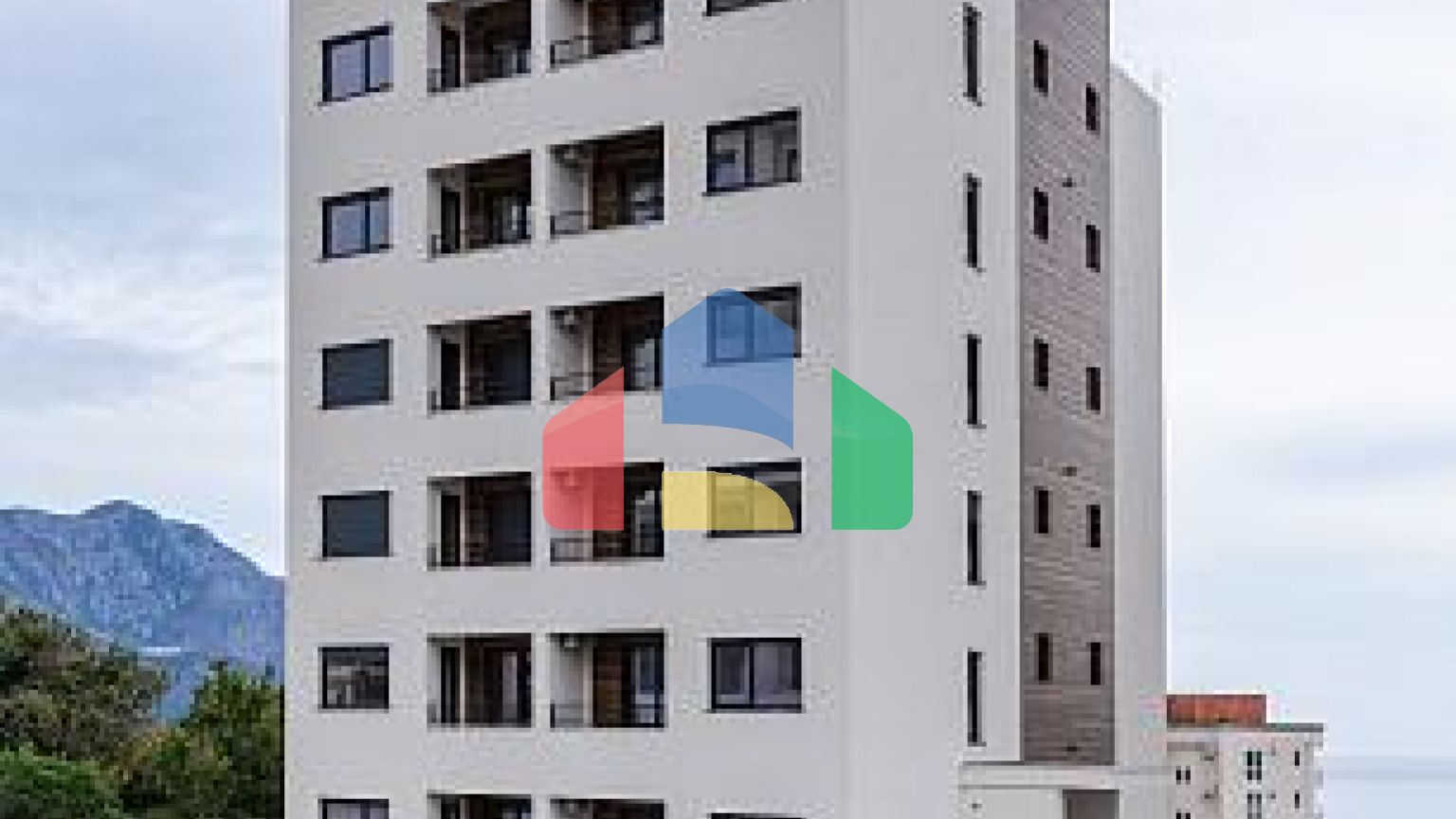 Современная квартира-студия с потрясающим видом на природу