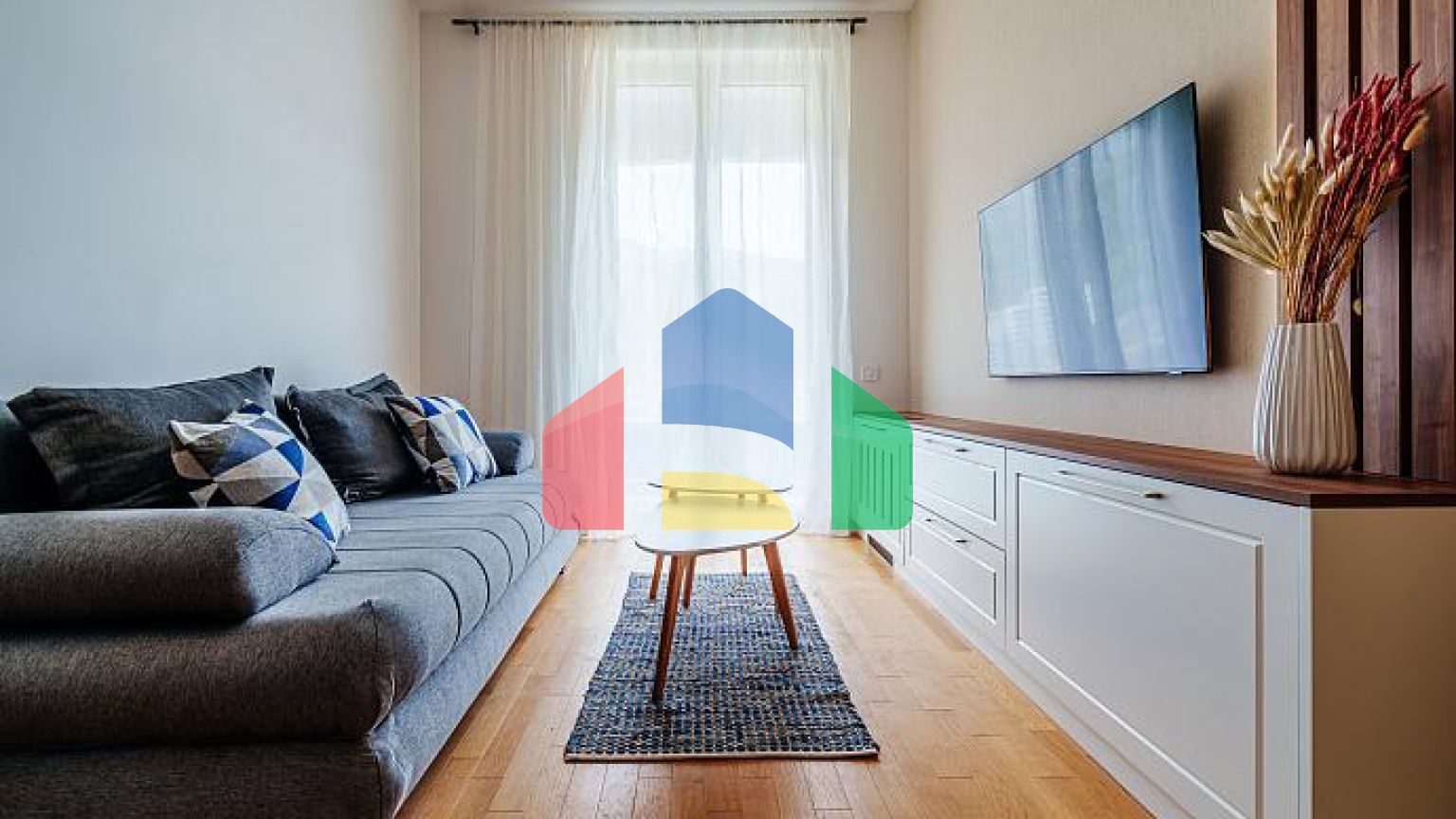 Квартира с двумя спальными комнатами и видом на море в Бечичи