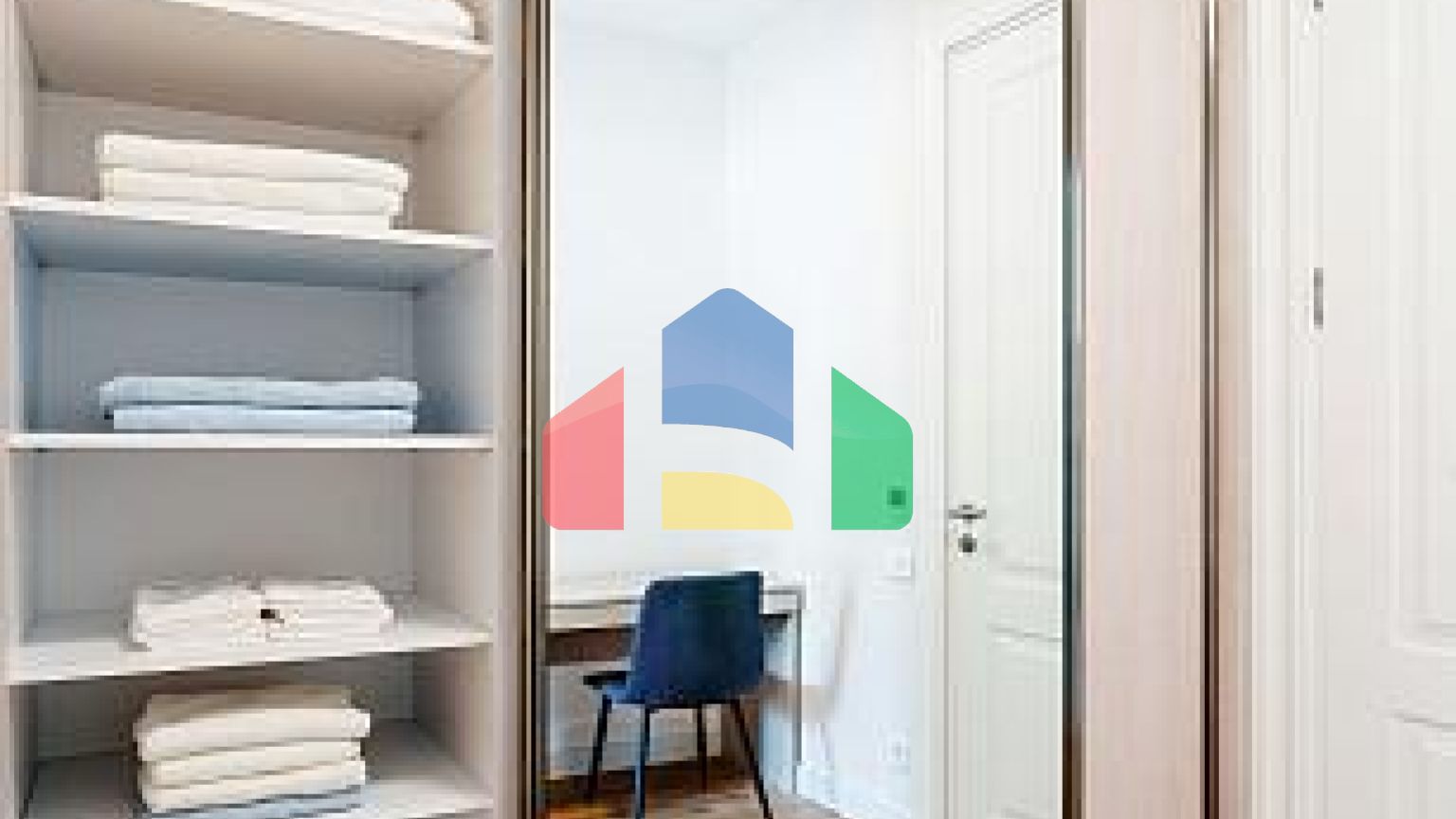 Квартира с двумя спальными комнатами и видом на море в Бечичи