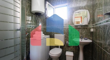 Housein in Becici