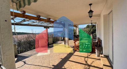 Дом с 4 спальнями в Бигово