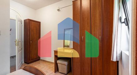 Уютная квартира в Бигово на первой линии моря — с видом и просторной террасой