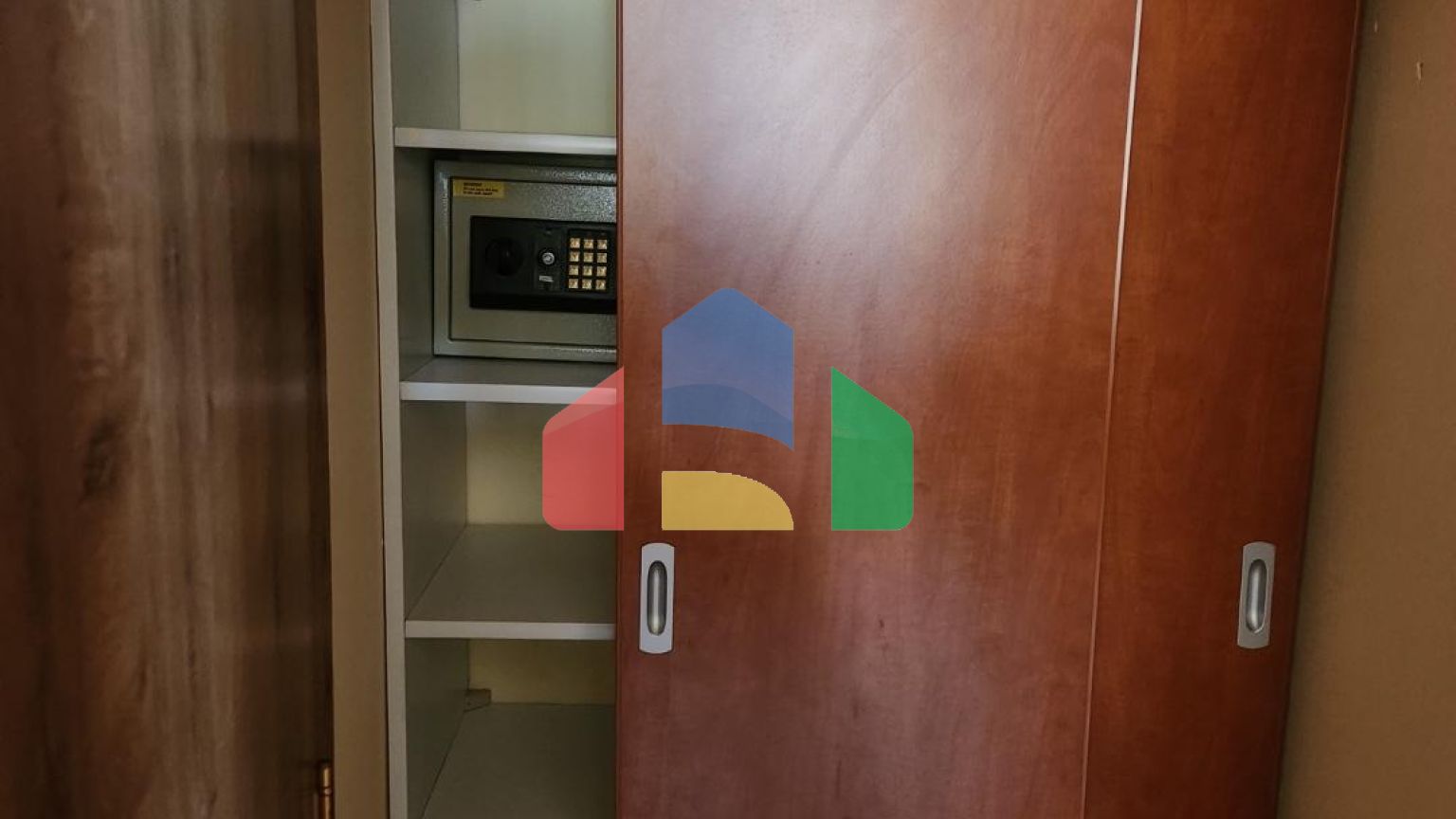 Отель в районе Биела, город Герцег Нови