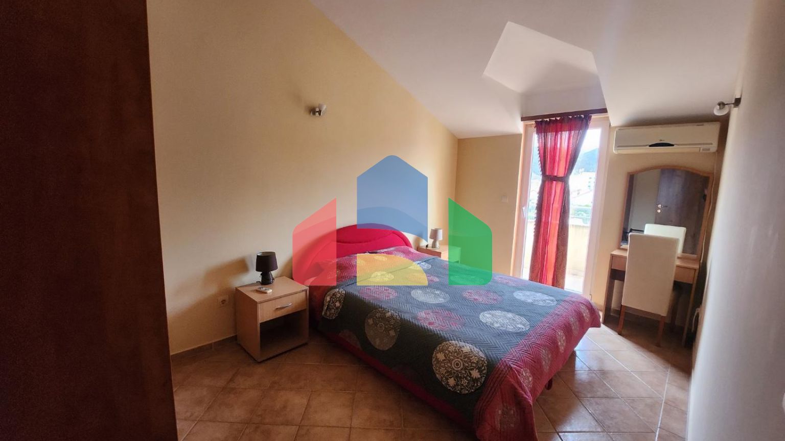 Отель в районе Биела, город Герцег Нови