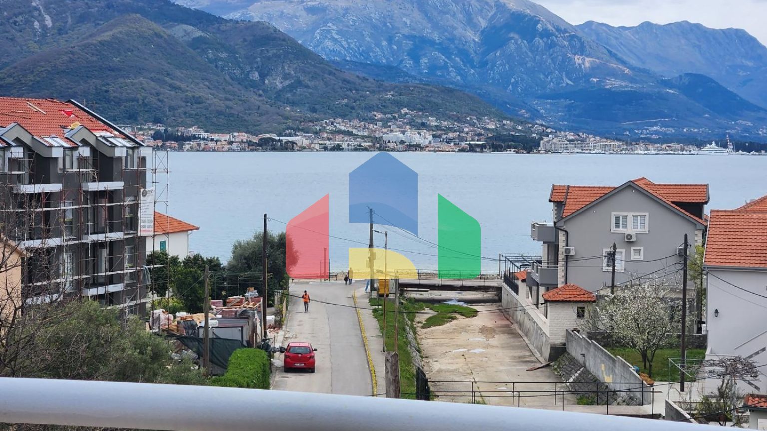 Отель в районе Биела, город Герцег Нови