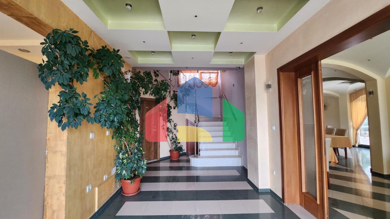 Отель в районе Биела, город Герцег Нови