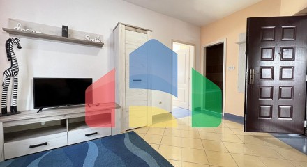 Просторная квартира 54м2 с частичным видом на море в Херцег Нови, Биела