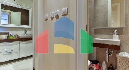 Квартира с 2 спальнями в здании Адмирал на Медитеранской улице в Будве Квартира с 2 спальнями в здании Адмирал на Медитеранской улице в Будве