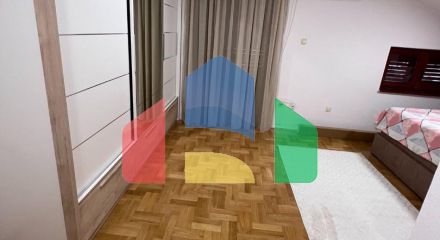 Квартира-дуплекс в Будве с 4 спальнями