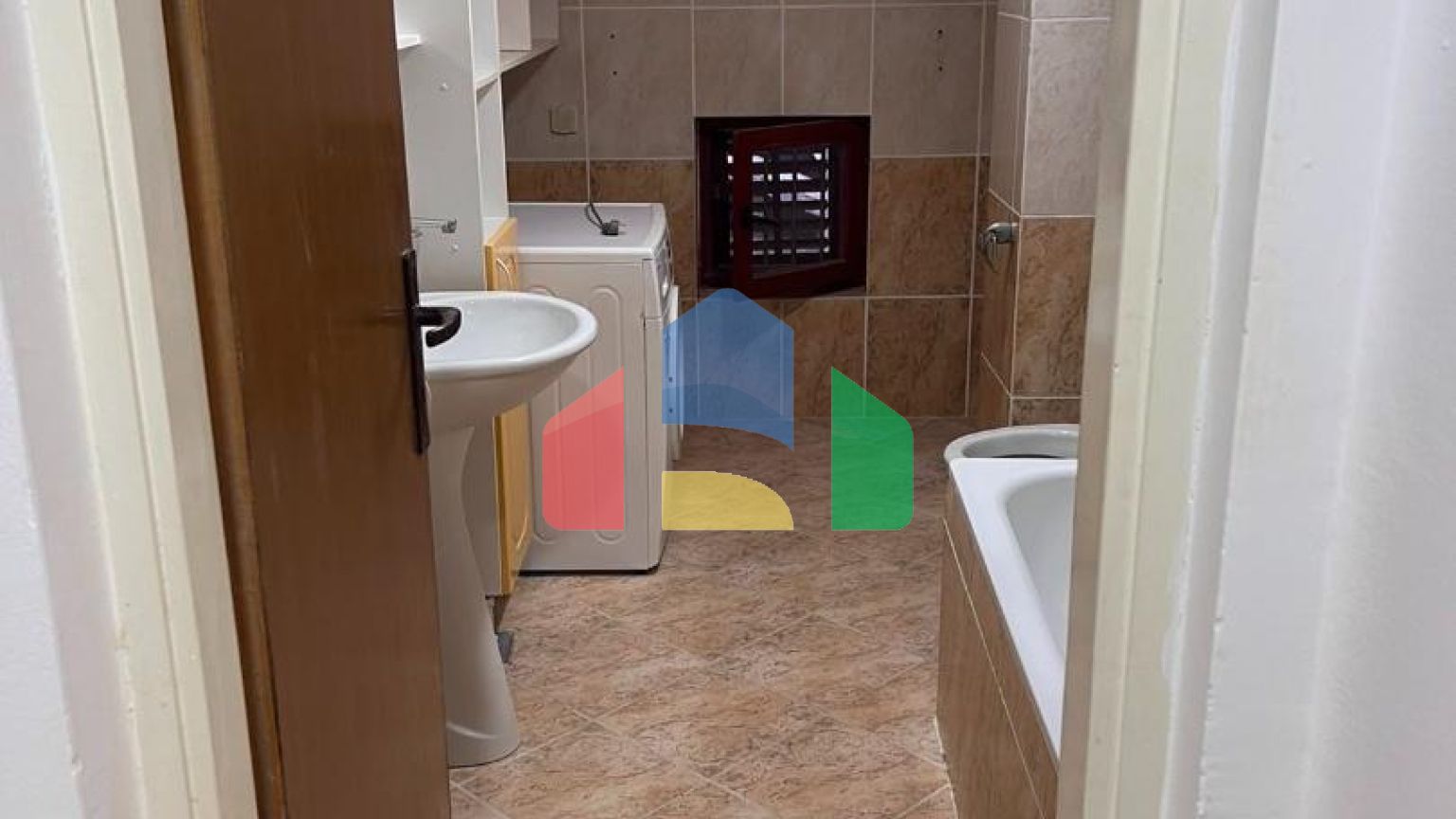 Квартира-дуплекс в Будве с 4 спальнями