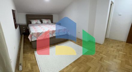 Квартира-дуплекс в Будве с 4 спальнями Квартира-дуплекс в Будве с 4 спальнями