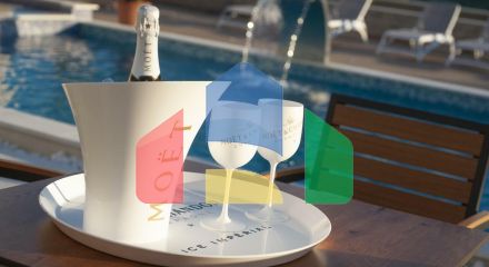 Новая роскошная вилла в Будве над пляжем Яз