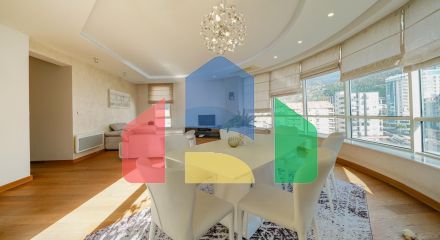 Светлая квартира с 2 спальнями в новом доме в центре Будвы