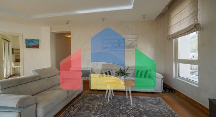 Светлая квартира с 2 спальнями в новом доме в центре Будвы