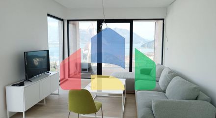 Apartment in a complex with a swimming pool and panoramic views (Budva)