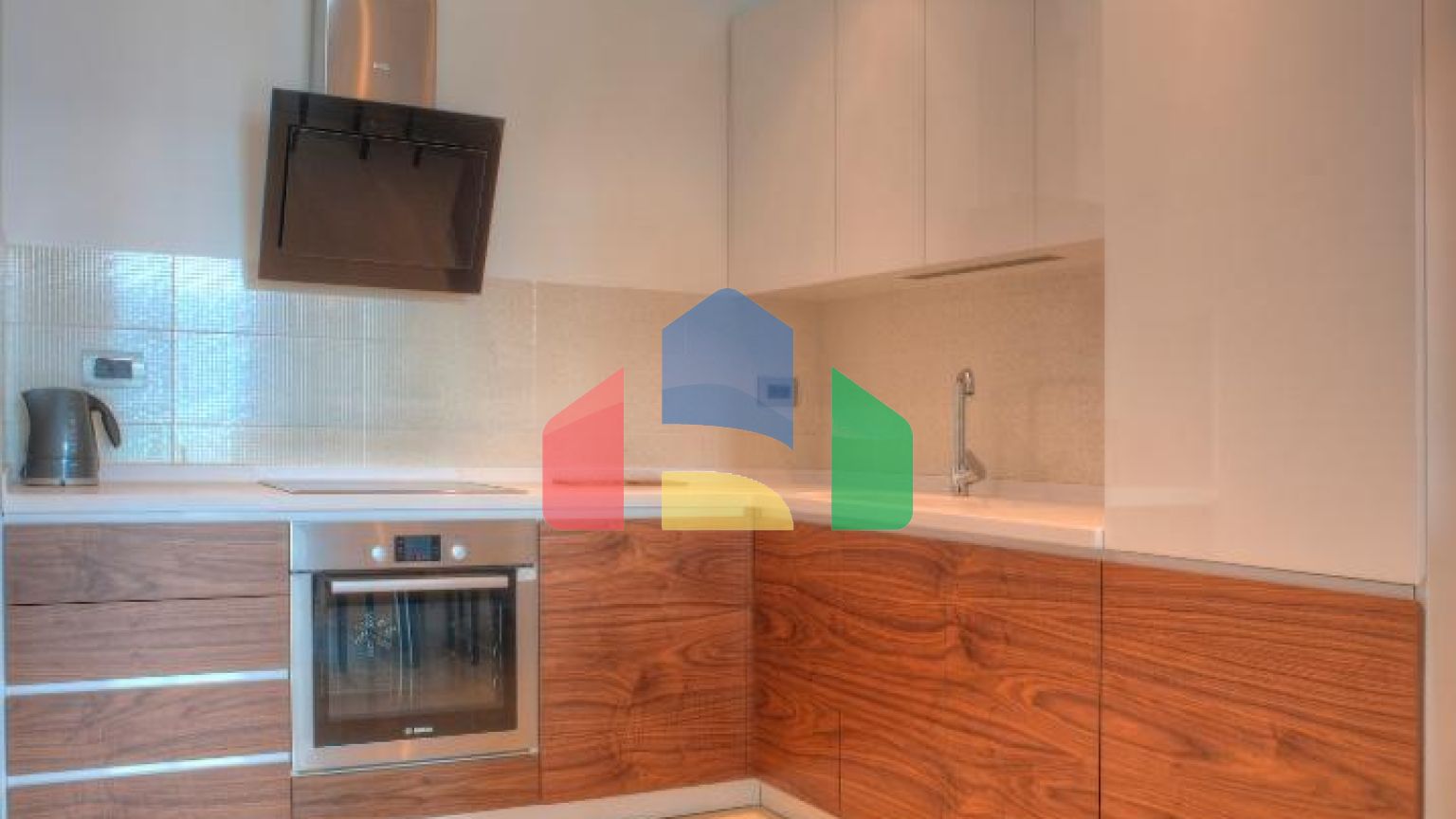 Квартира с 2 спальнями в Будве TQ Plaza