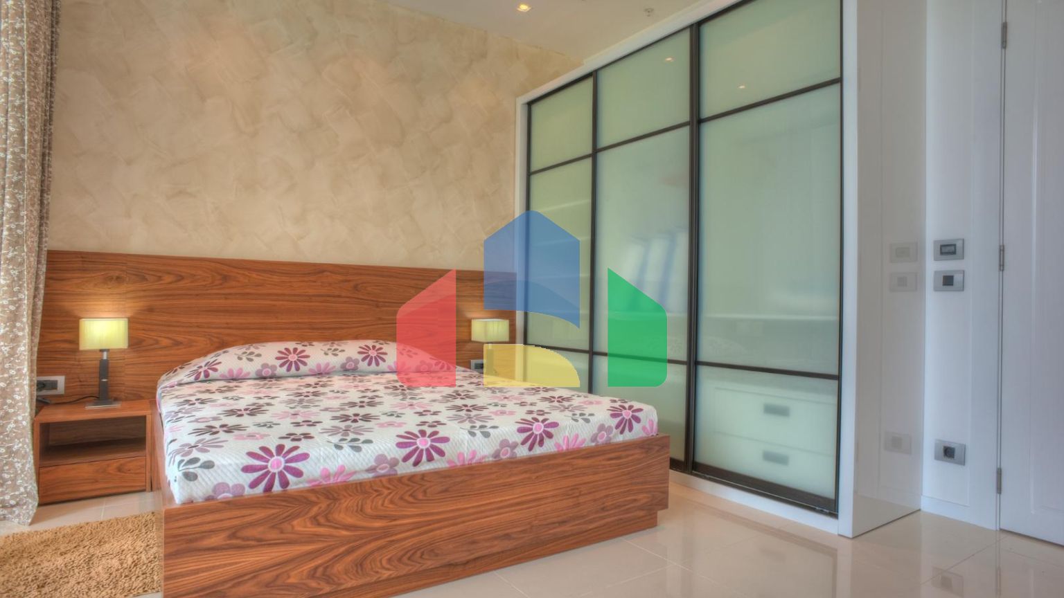 Квартира с 2 спальнями в Будве TQ Plaza