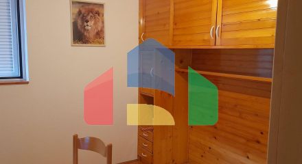 Современная меблированная квартира с двумя спальнями