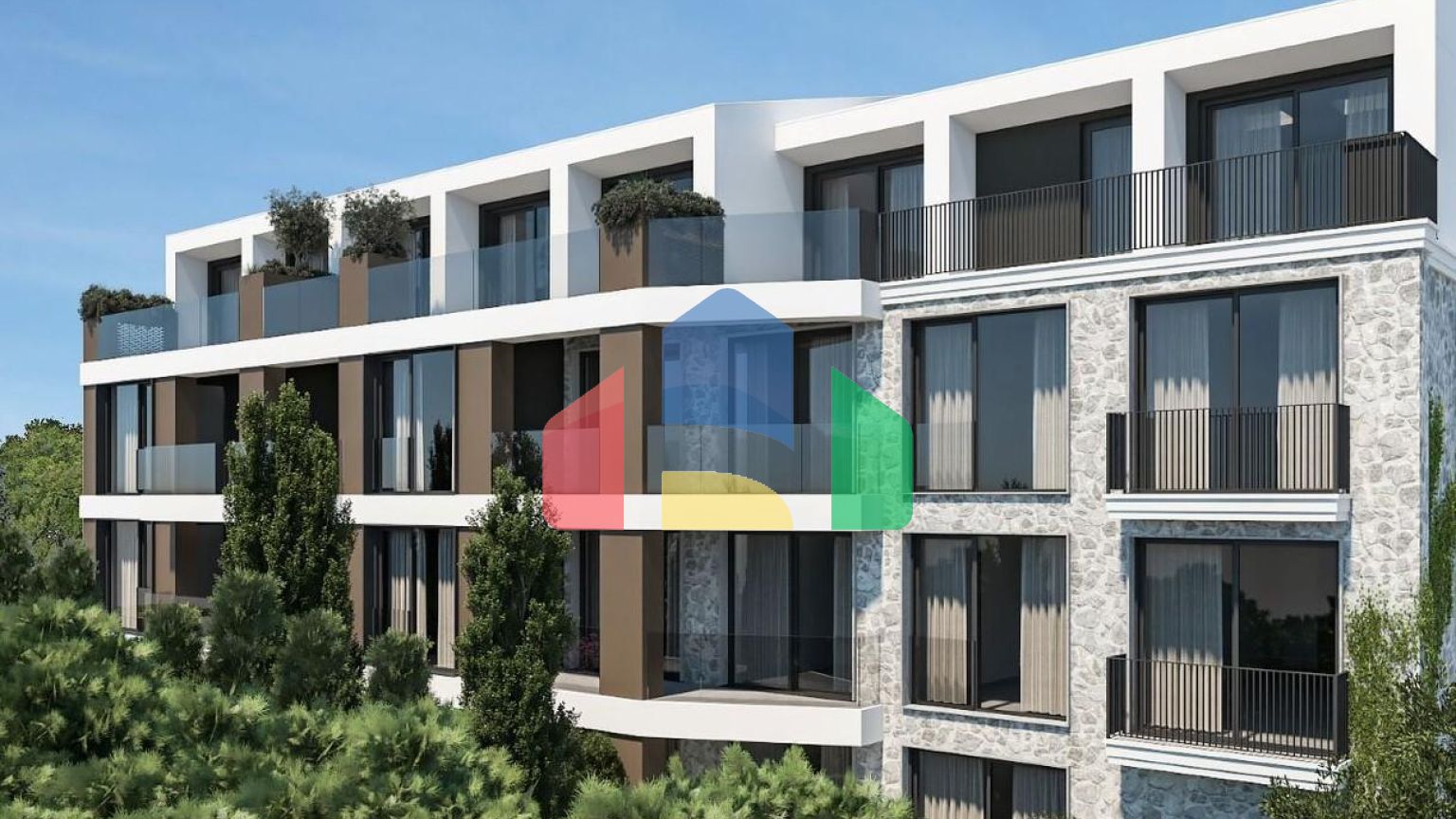 Студия-люкс в комплексе в Будве