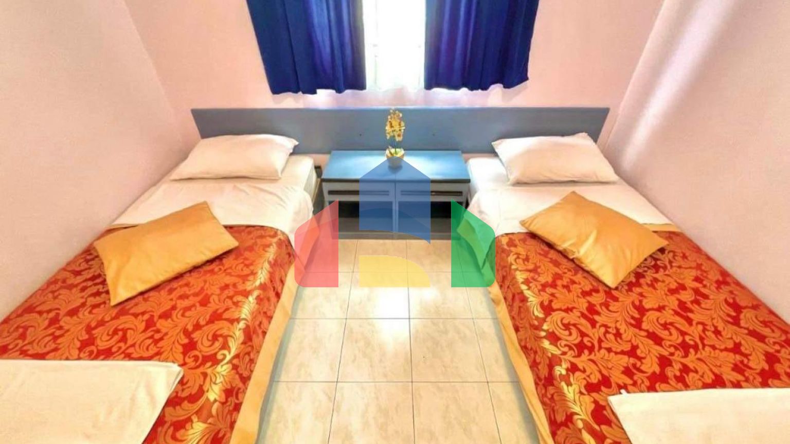 Отель в Будве на 27 номеров