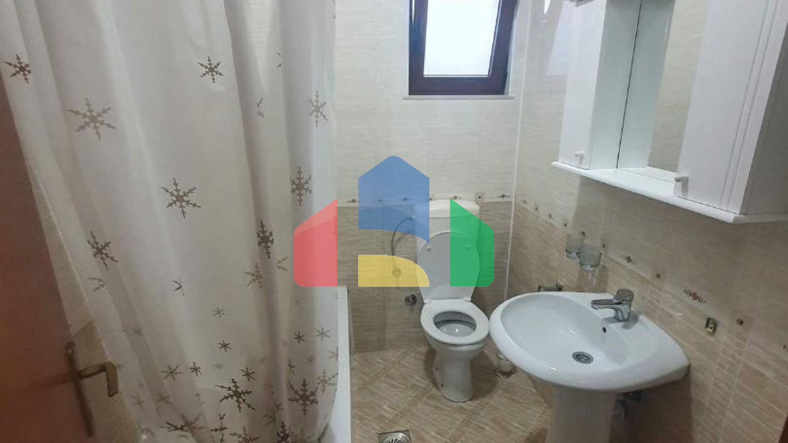 Отель с бассейном в Марковичи, Будва