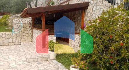 Отель с бассейном в Марковичи, Будва