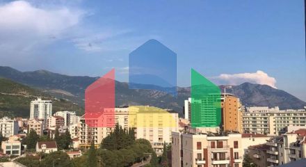 Квартира с видом на горы возле отеля Москва