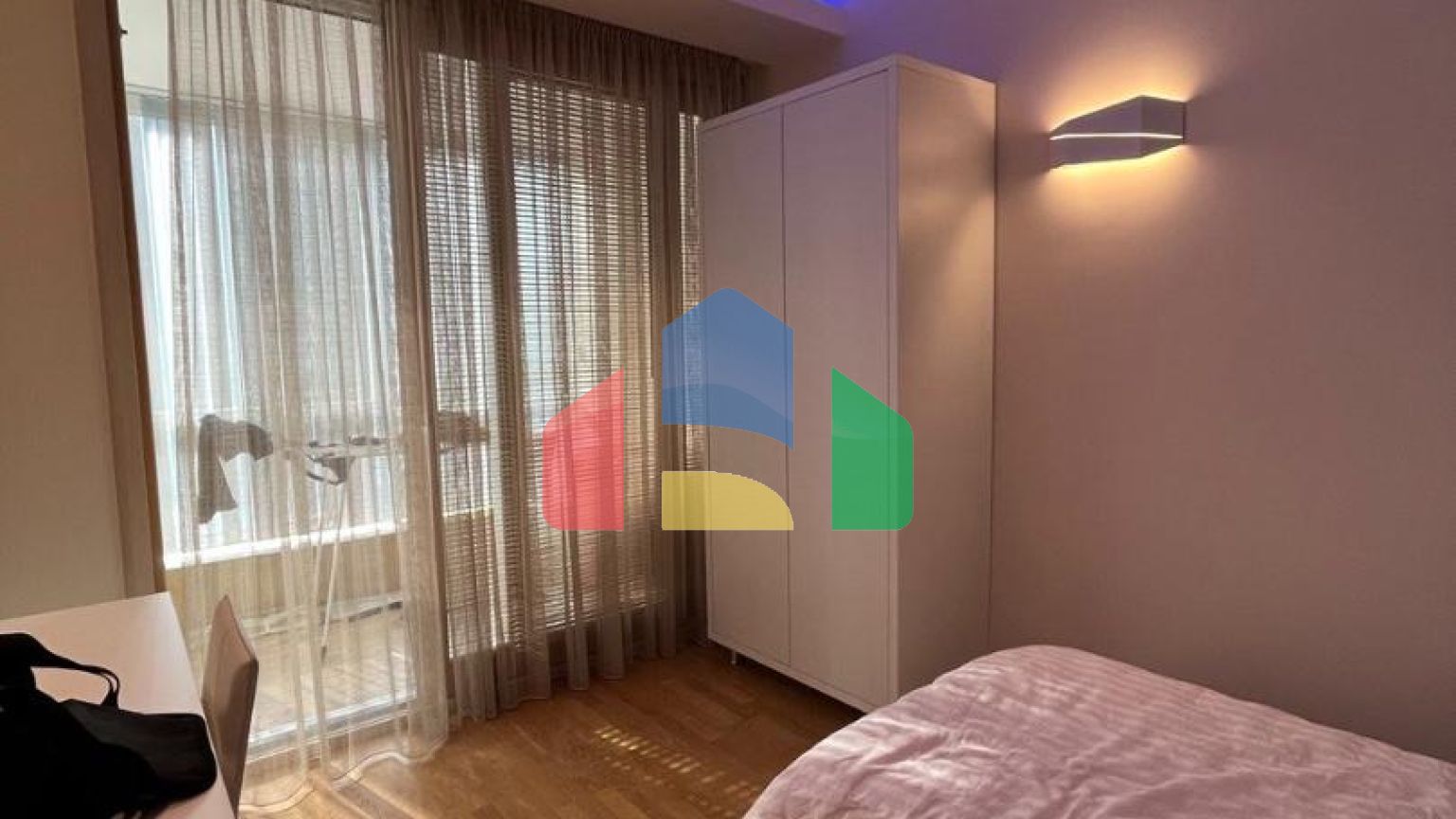 Шикарный пентхаус в центре Будвы по супер цене ниже рынка.