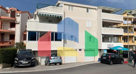 Квартира с 2 спальнями в Будве, возле новой школы Квартира с 2 спальнями в Будве, возле новой школы