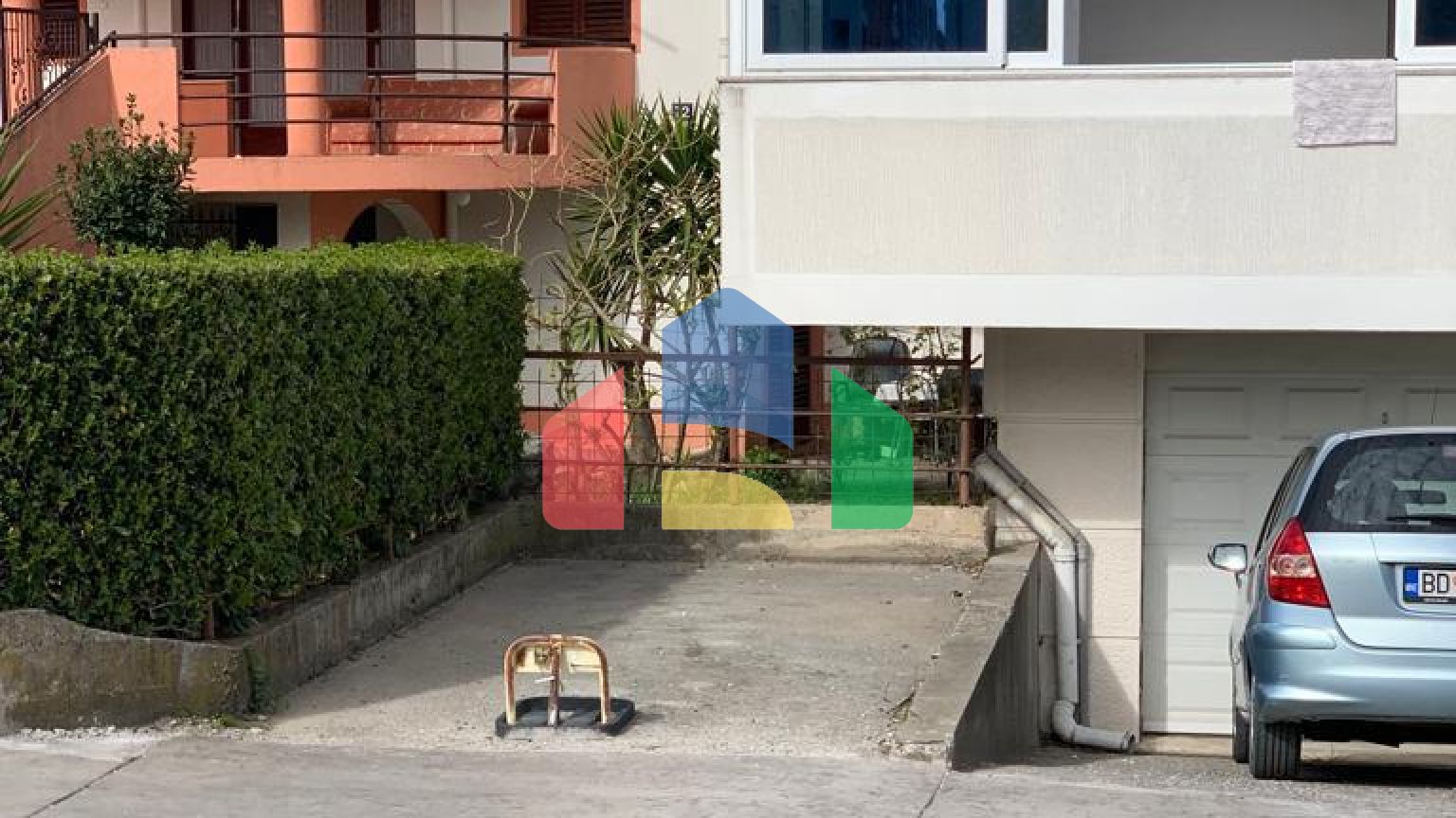 Квартира с 2 спальнями в Будве, возле новой школы