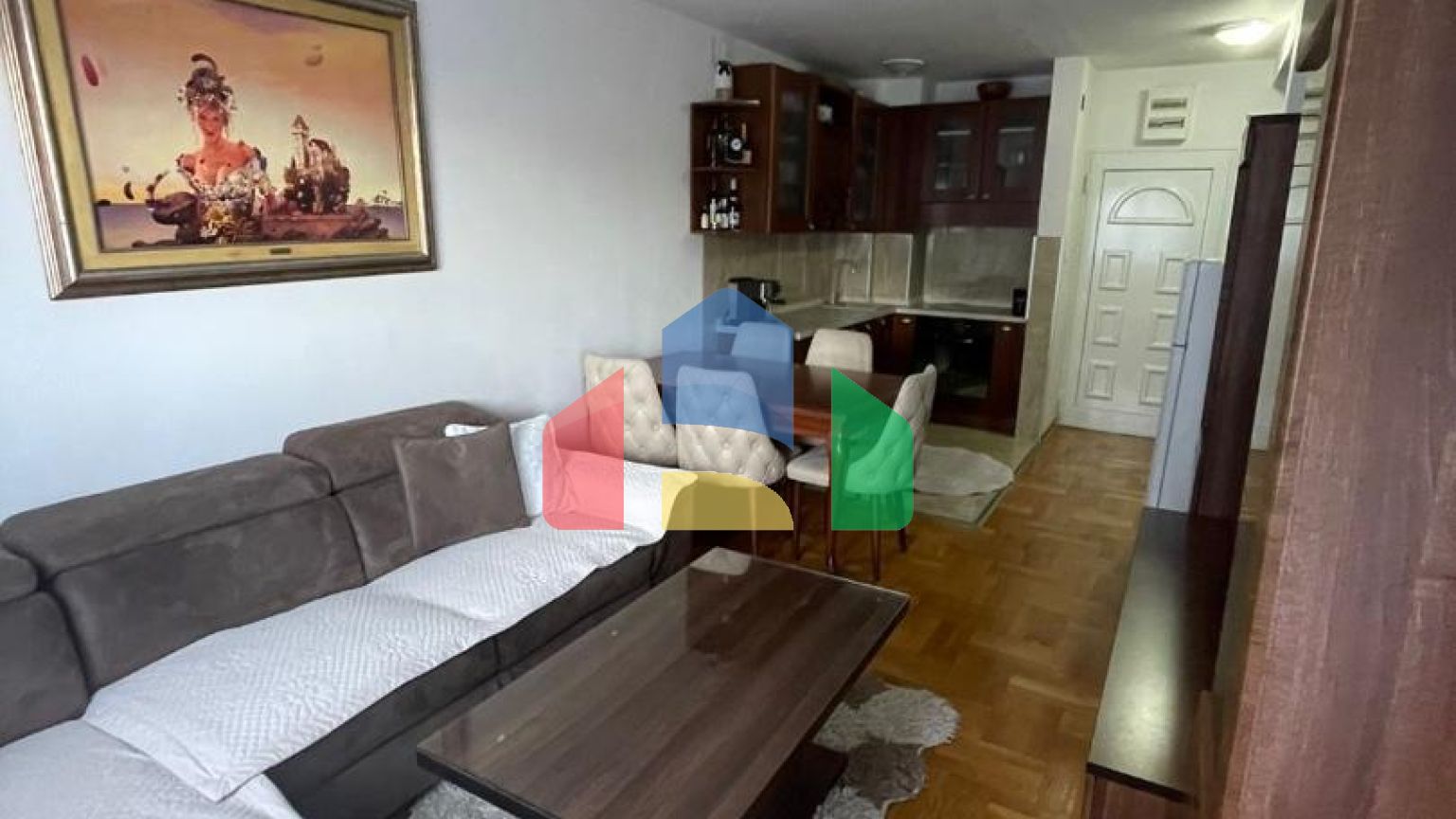 Шикарня квартина в районе Подкошлюн