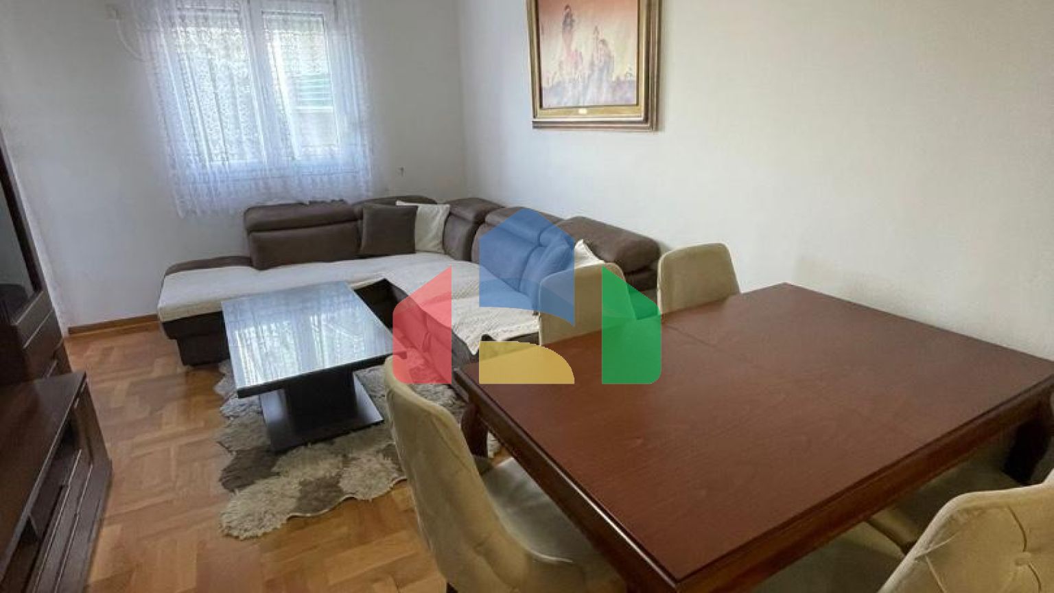 Шикарня квартина в районе Подкошлюн