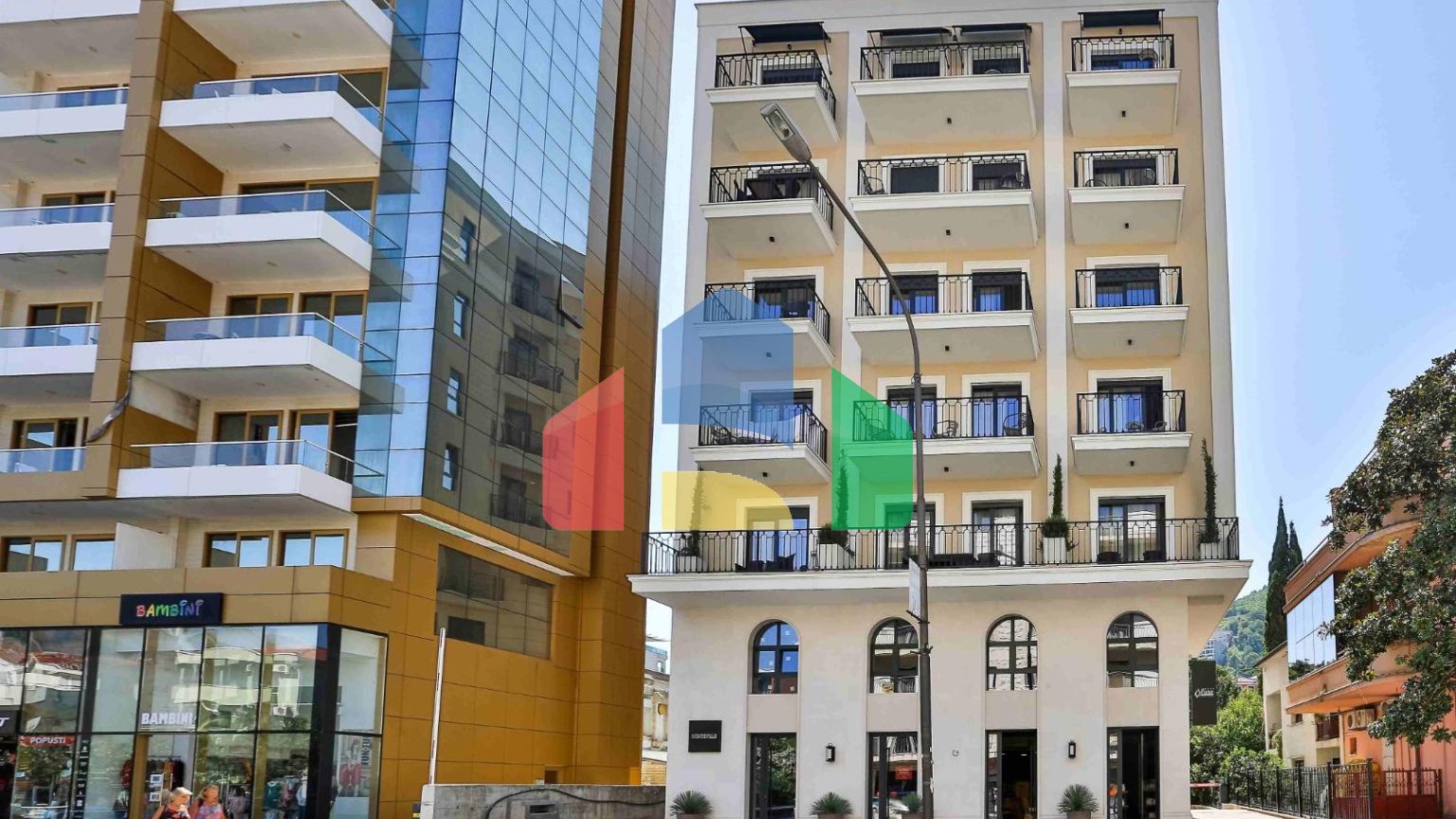 Квартира в апарт-отеле в Будве