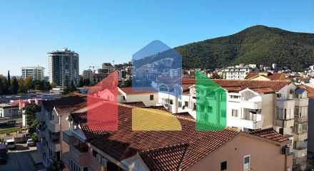 Apartment in a new building in the very center of Budva 5 minutes from the sea