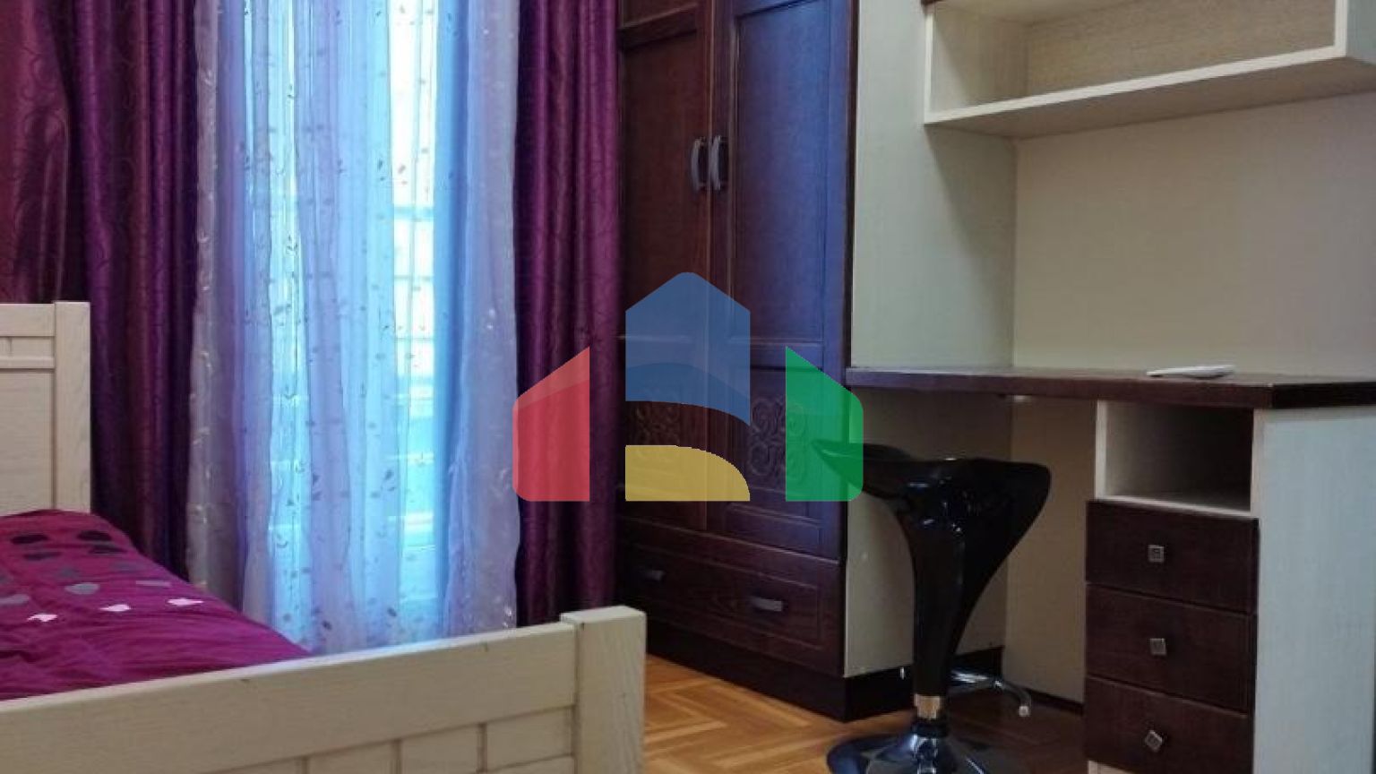 Квартира с 3 спальнями и 2 санузлами