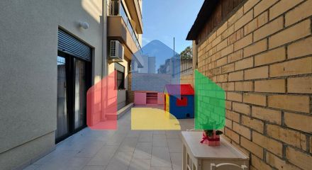 Квартира с 2 спальнями в Лази с собственным двором Квартира с 2 спальнями в Лази с собственным двором